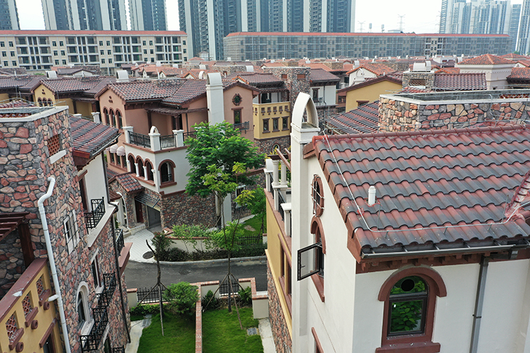 Multiple Colors Terracotta Roof Tile