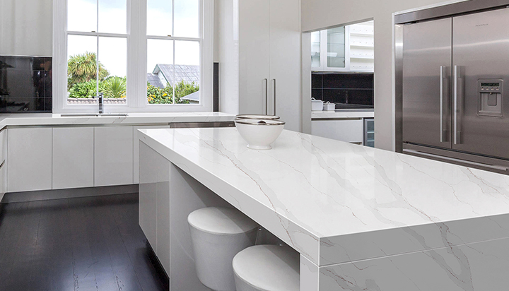 Which is harder to maintain quartz or granite ？
