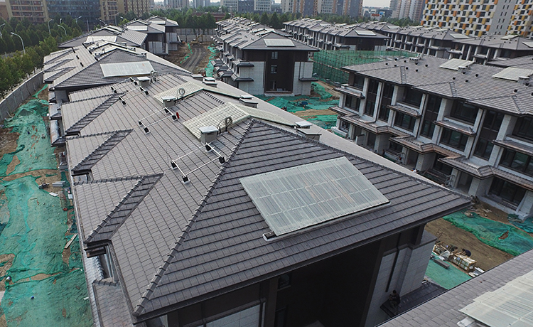 Flat clay roof tile
