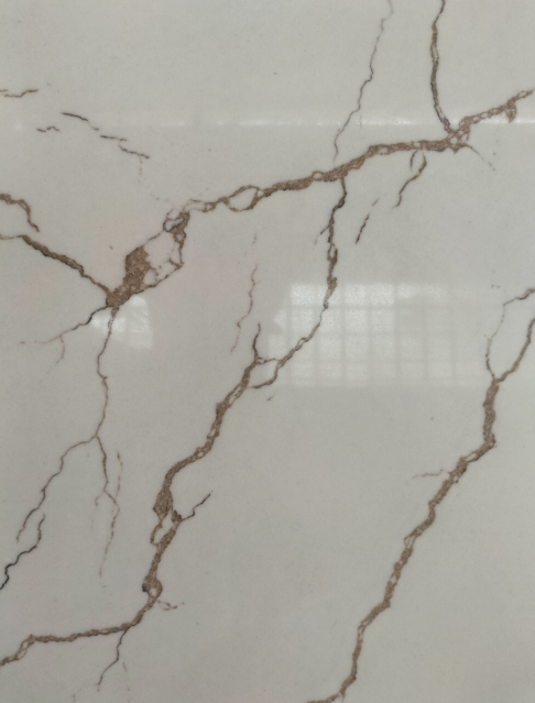 Nature Golden Veins Calacatta Quartz Slab