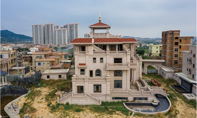 How to replace worn clay roof tiles?