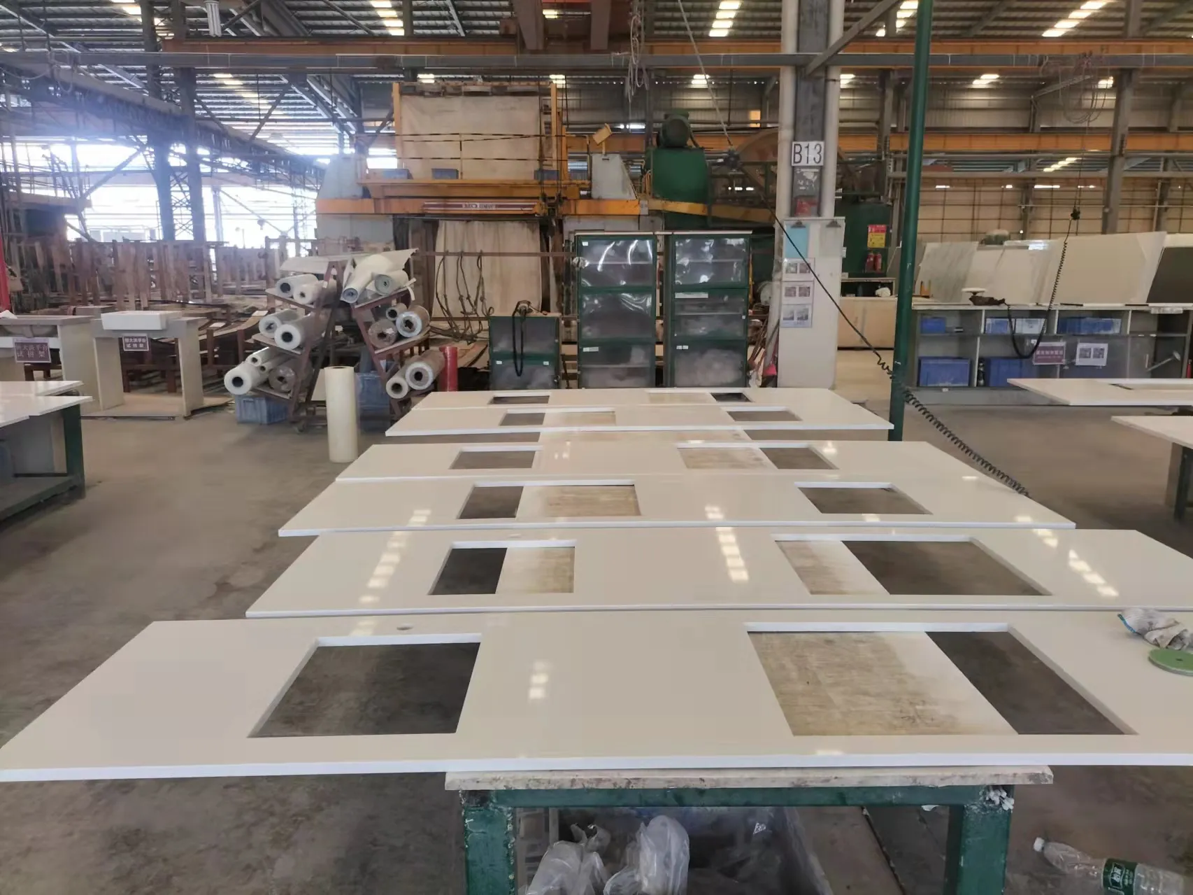 How to make quartz countertops and what machines are used?