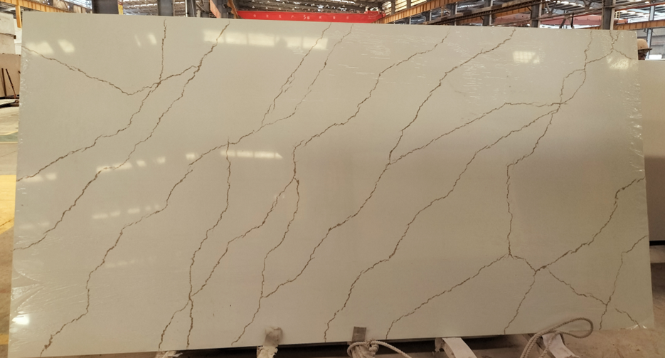 Natural Golden Vein Calacatta Quartz