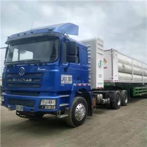 Green Energy 0 Emission CNG Tractor Pentru Logistica 420CP