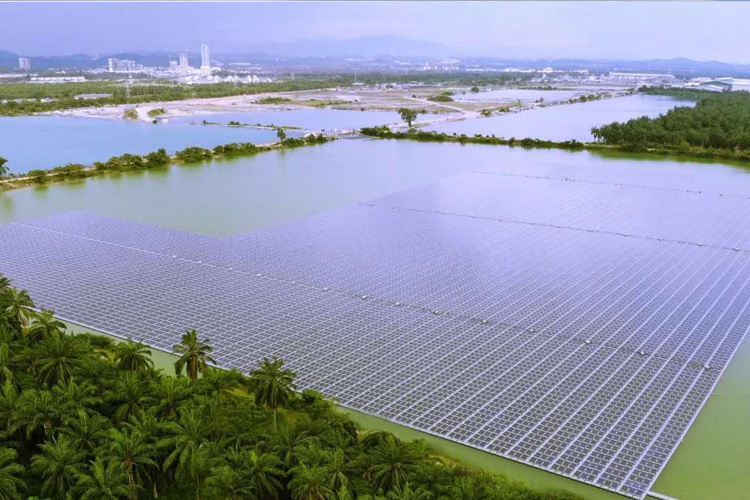 مشروع الطاقة الشمسية الكهروضوئية العائمة بقدرة 10 ميجاوات في سيلانجور، ماليزيا