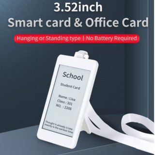 Badge nominatif à encre électronique NFC