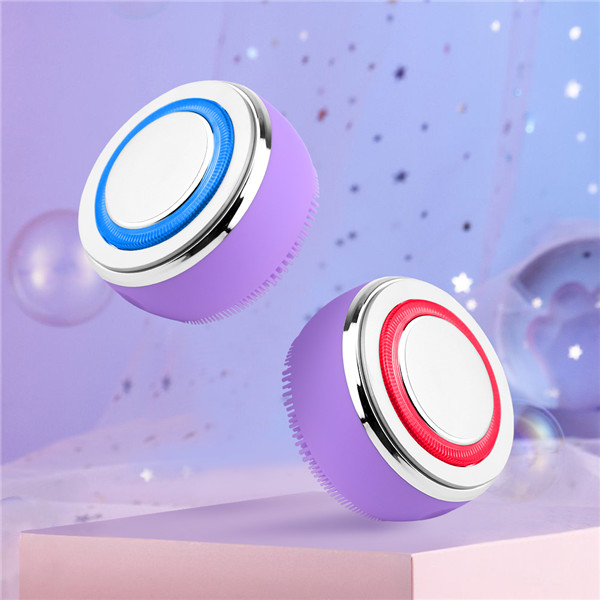 silicone facial cleansing brush