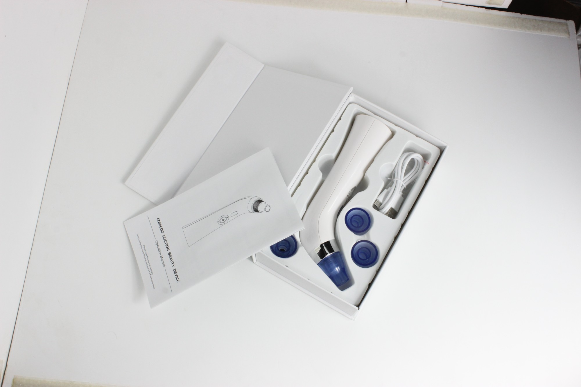Micro Diamond Dermabrasion Machine Electric Blackhead Remover Vacuum Pore Shrinking Vacuum Cleaner for Face