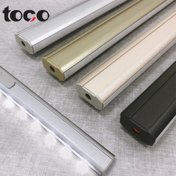 अलमारी ट्यूब फिटिंग अंडाकार गोल क्रोम पाइप