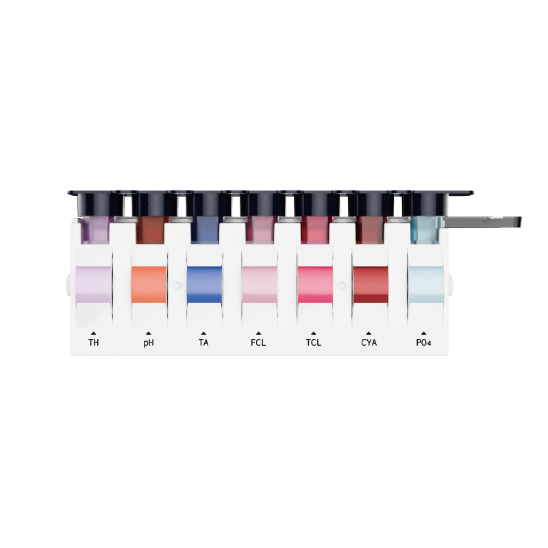 Kit de test colorimétrique rapide et précis pour la qualité de l'eau : analyseur multiparamètres (7 paramètres) pour piscines et spas.