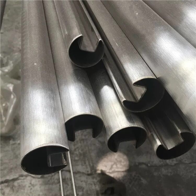 Rectangular Steel Pipe