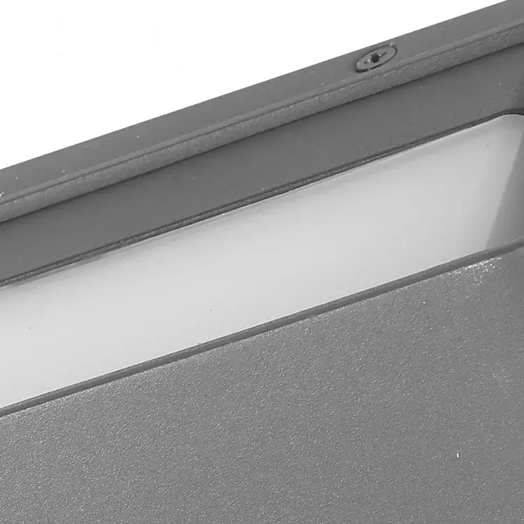 Декоративный светодиодный настенный светильник IP65
