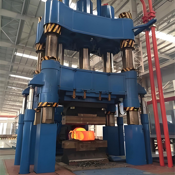 Comparative analysis of forging and rolling processes for mold steel