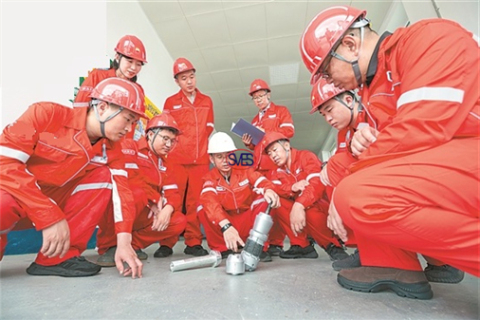 SVES Oilfield Supply Co., Ltd El asiento de bola de fractura soluble mejora la finalización de pozos no convencionales