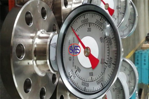 Manómetro SVES entregado a cliente de ultramar