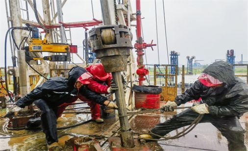 La tecnología de lodo de cemento/fluido de lodo de SVES Oilfield Supply Co., Ltd. contribuye al rejuvenecimiento de los pozos antiguos.