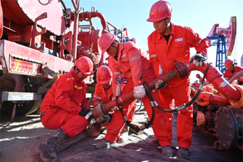 SVES Oilfield Supply Co., Ltd proporciona juntas giratorias de alta presión para elementos de unión de fluidos