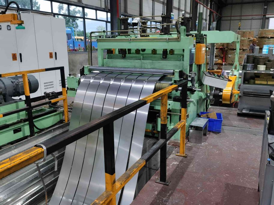 steel slitting machine