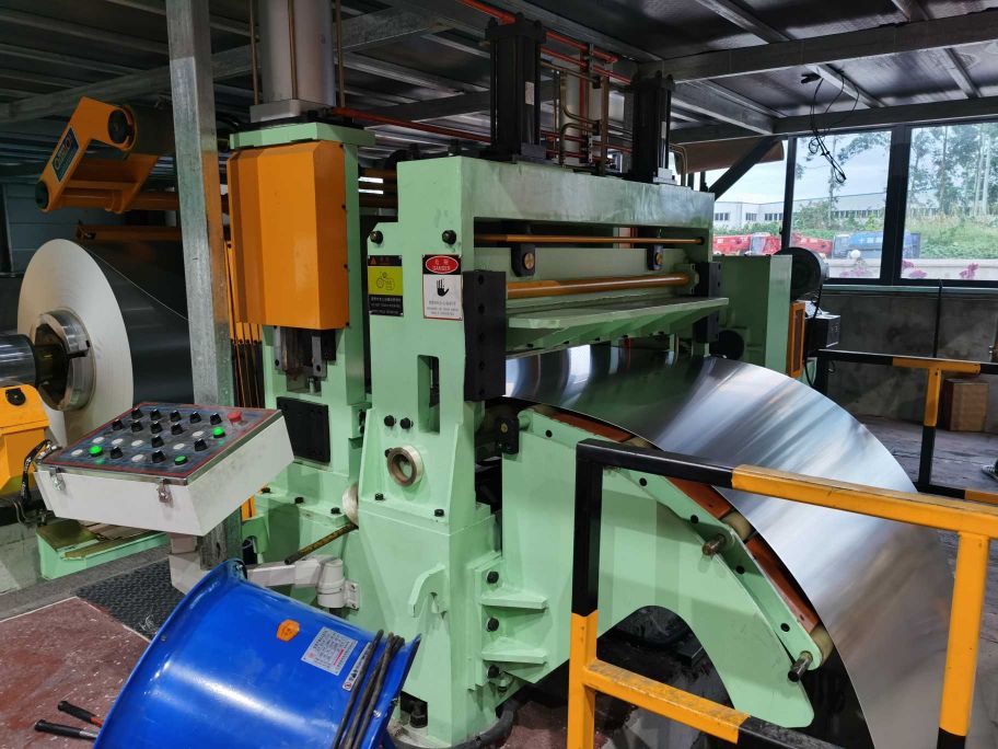 steel slitting machine