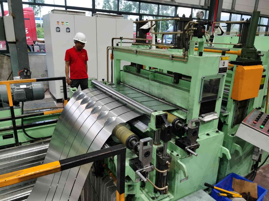 steel slitting machine