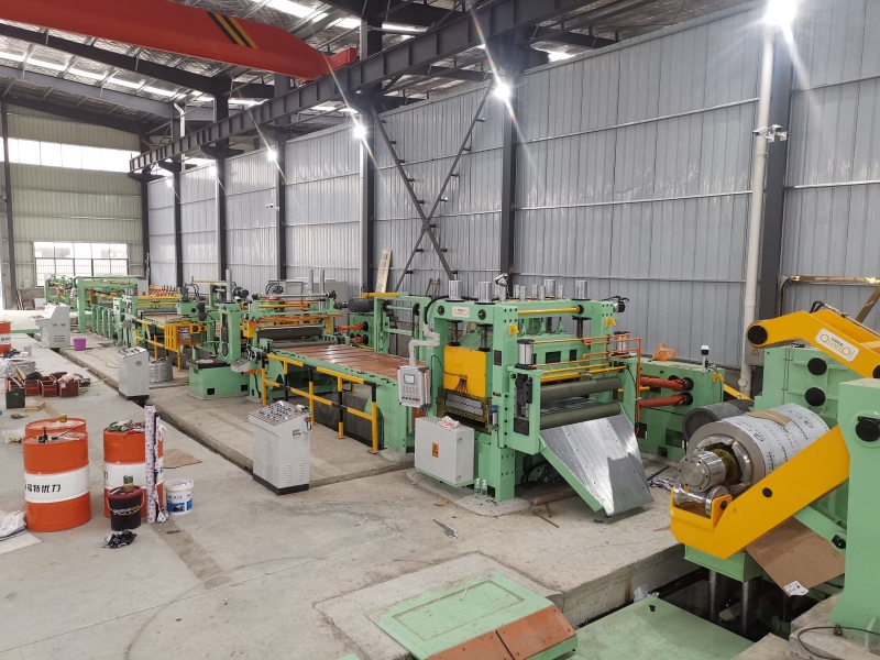 High Accuracy Cut-to-length Line