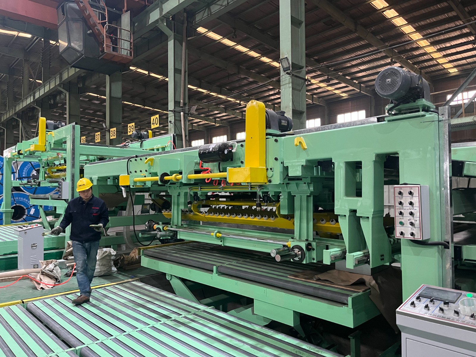 pendulum shear cut to length line