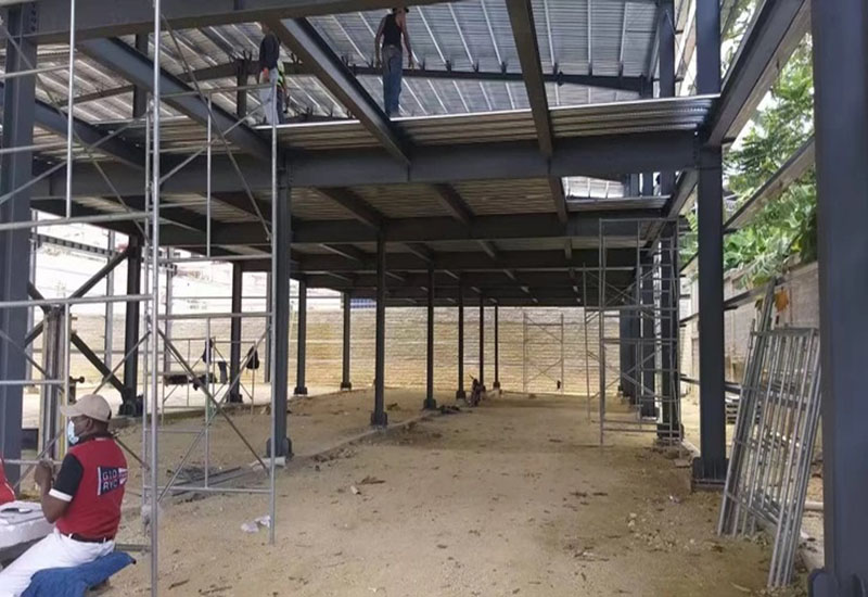 Customers from the Dominican Republic can't wait to start production at the new factory