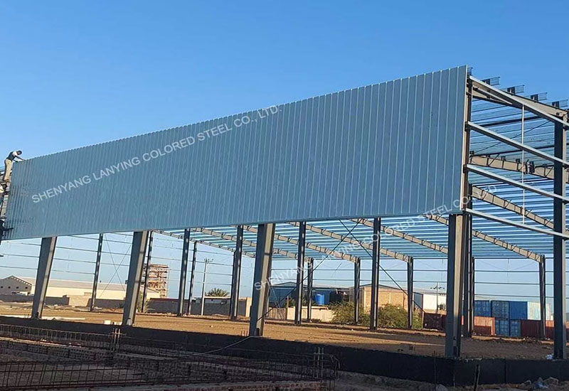 A new steel structure factory building in Sudan has done successfully