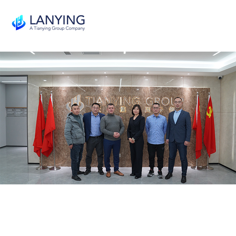 Customers from Russia visiting Shenyang Lanying office and factory