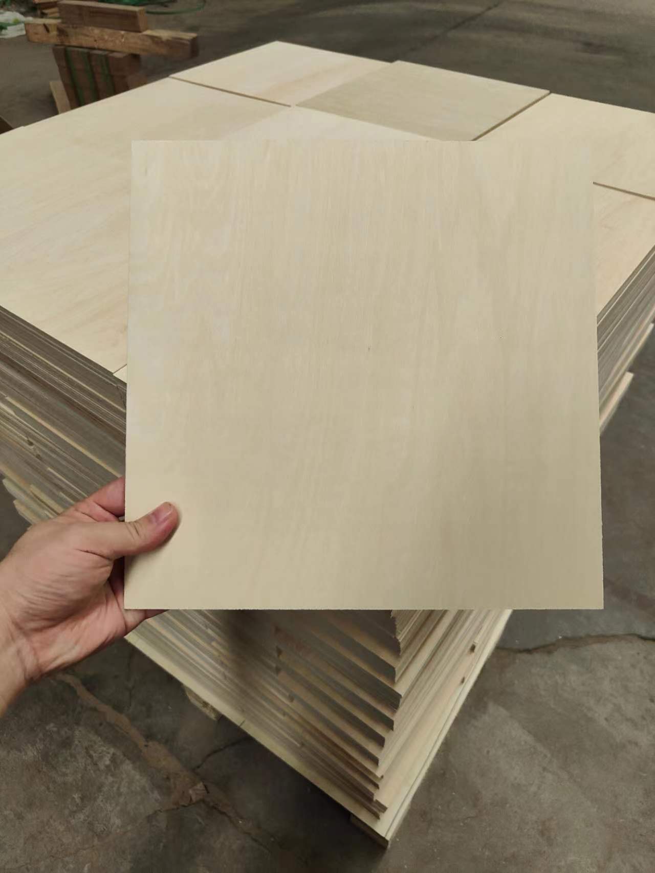 1/8'' basswood plywood for laser cutting