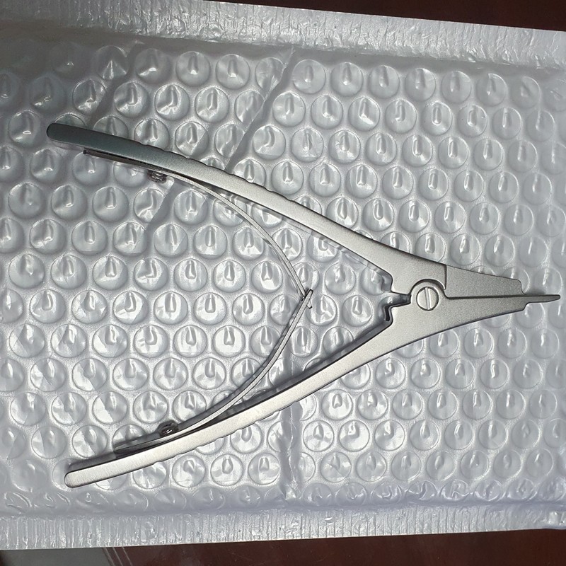 orthopedic retractors instruments