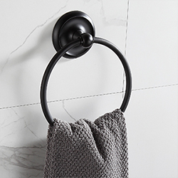 Black towel rack set