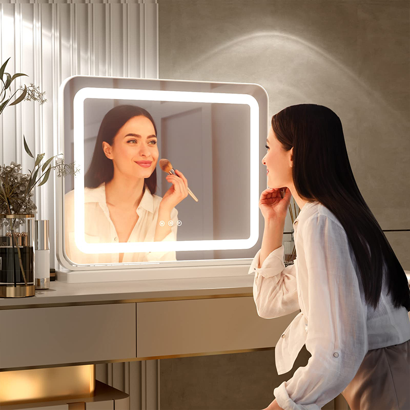 Cosmetic mirror with memory function illuminated mirror