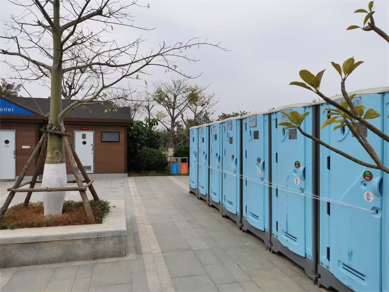 TOPPLA Portable Toilets used in Park