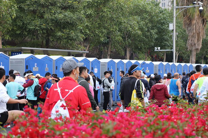 mobile flushing toilet