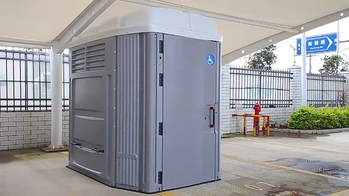 ADA Compliant Portable Toilet: Ano ang mga Ito at Bakit Mahalaga ang mga Ito
