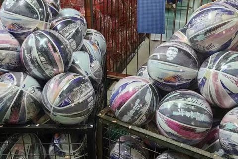 New order 385 custom basketballs ready to ship out to Germany