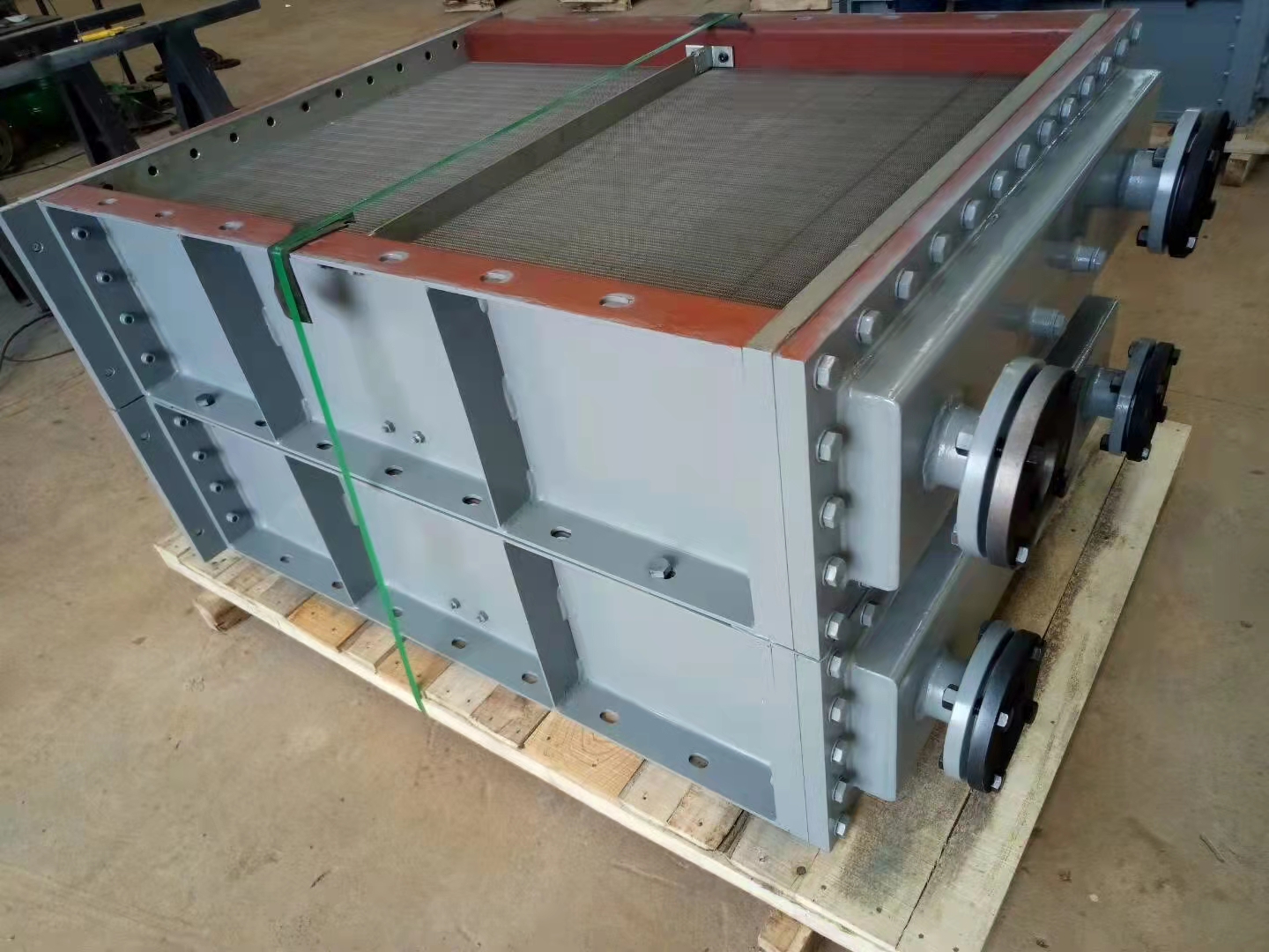 150MW hydroelectric generator unit cooler hot air and water