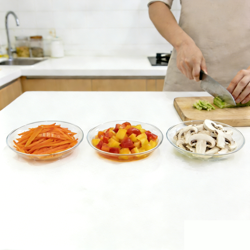 Clear 4.45 inch Disposable PET Round Plastic Party Plates