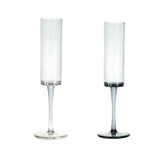 Elegant 5.6oz Shatterproof Champagne Glasses