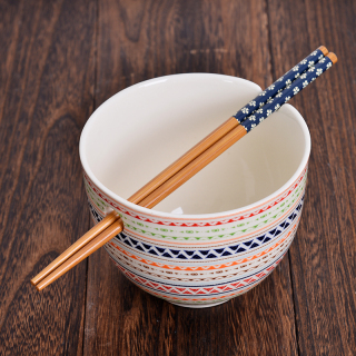 Cuenco de arroz de sopa de fideos ramen de cerámica con calcomanía de línea de palillos