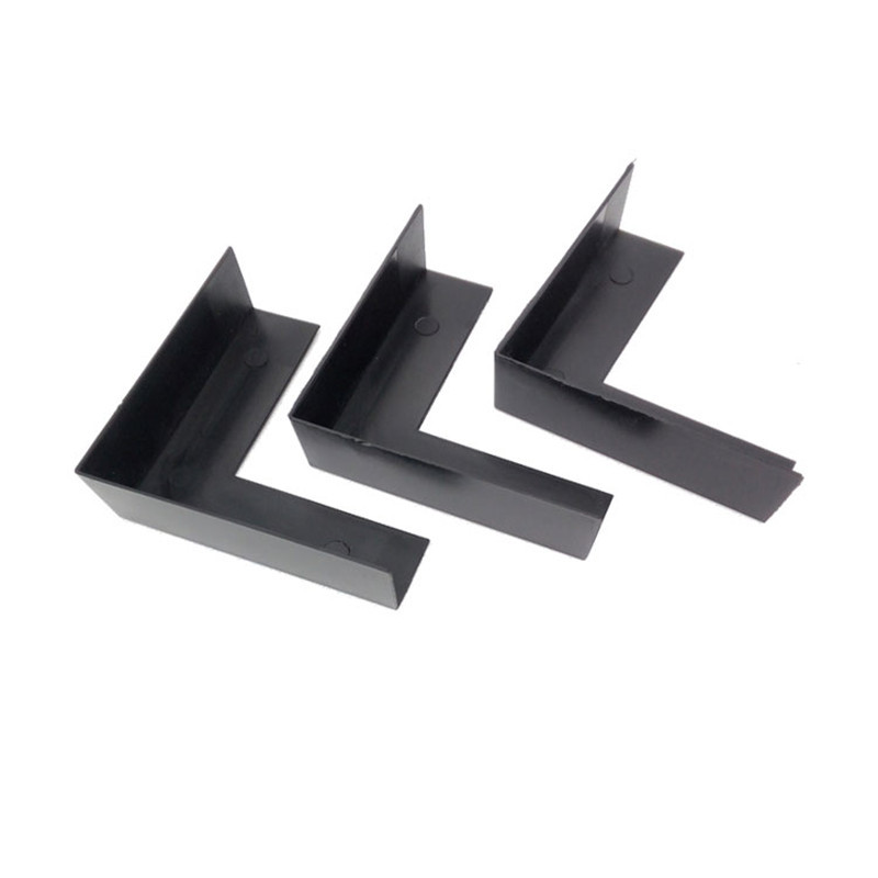 black plastic triangle corner protector