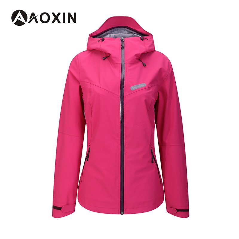 Women's soft shell jacket / Outdoor Jacket