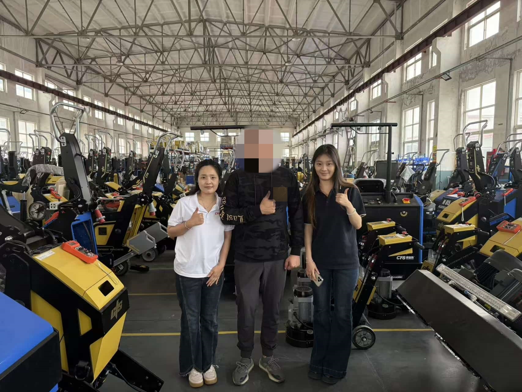CFS Company Warmly Welcomes International Clients for Product Showcase and Factory Tour