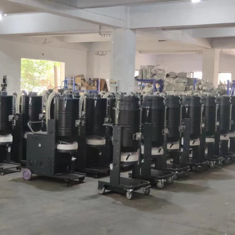 Industrial Vacuum Cleaner Wet & Dry Ground Floor Cleaning Machine