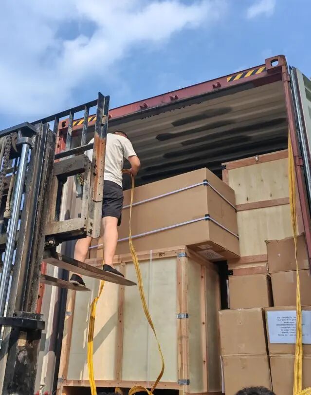 Full Container Shipment | CFS Floor Equipment Loaded for Europe and America