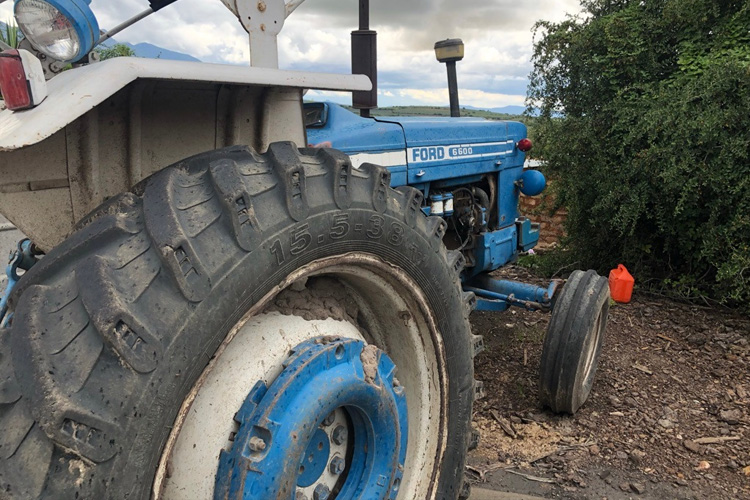 PNEUMATICI AGRICOLI MARCHIO FORERUNNER È IN SERVIZIO