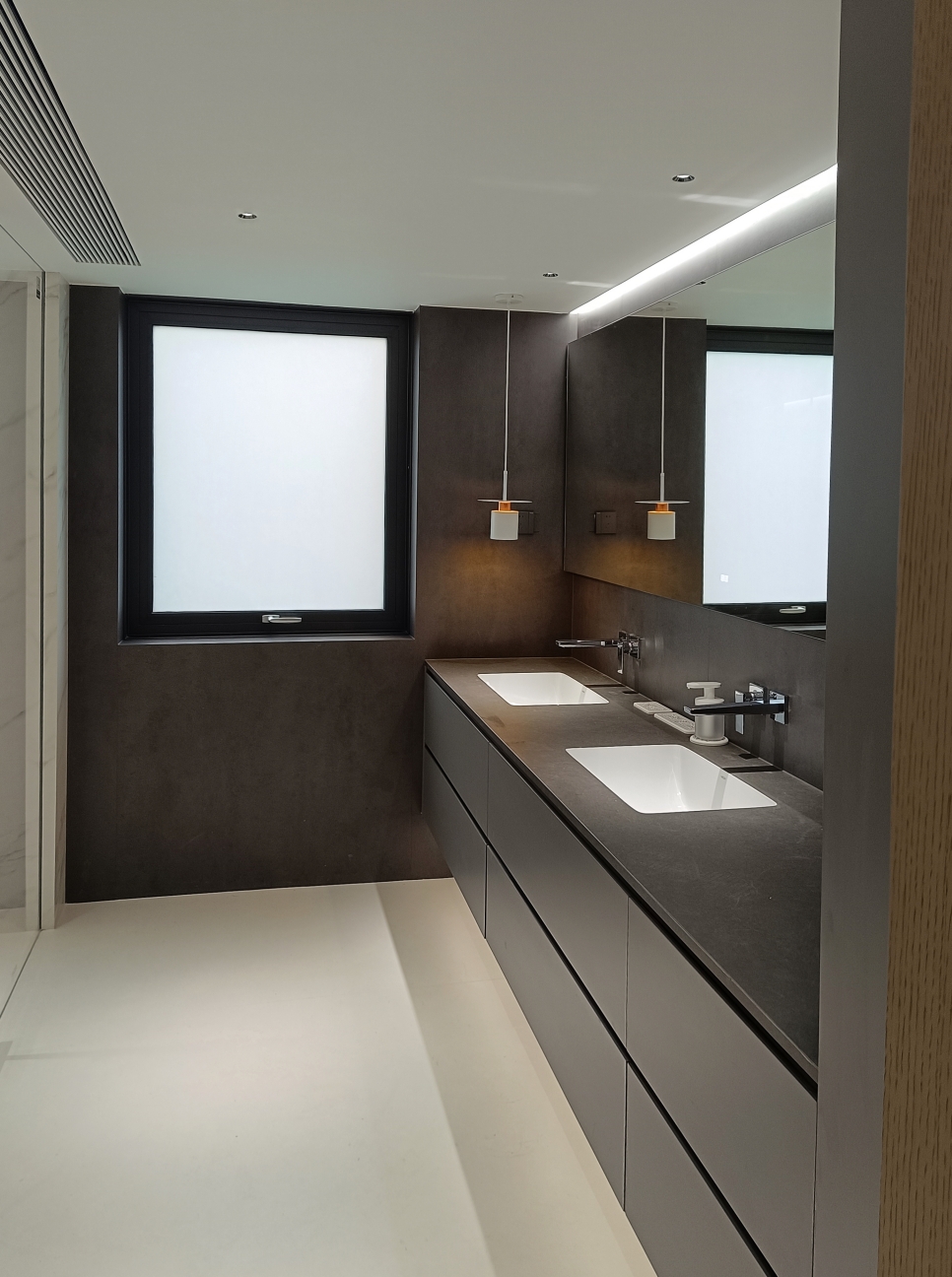 big slab porcelain tile