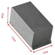 Laboratory cutting sample fixing tool