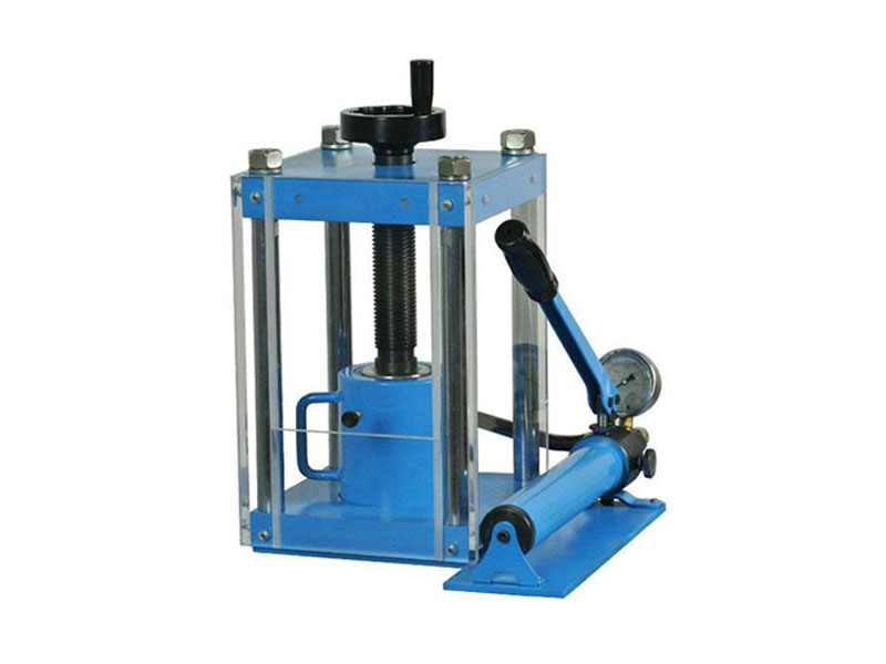 Laboratory precision press